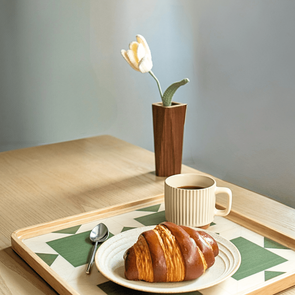 Wooden Vase 木製花瓶 - 裕匠・木作 - hong kong custom furniture